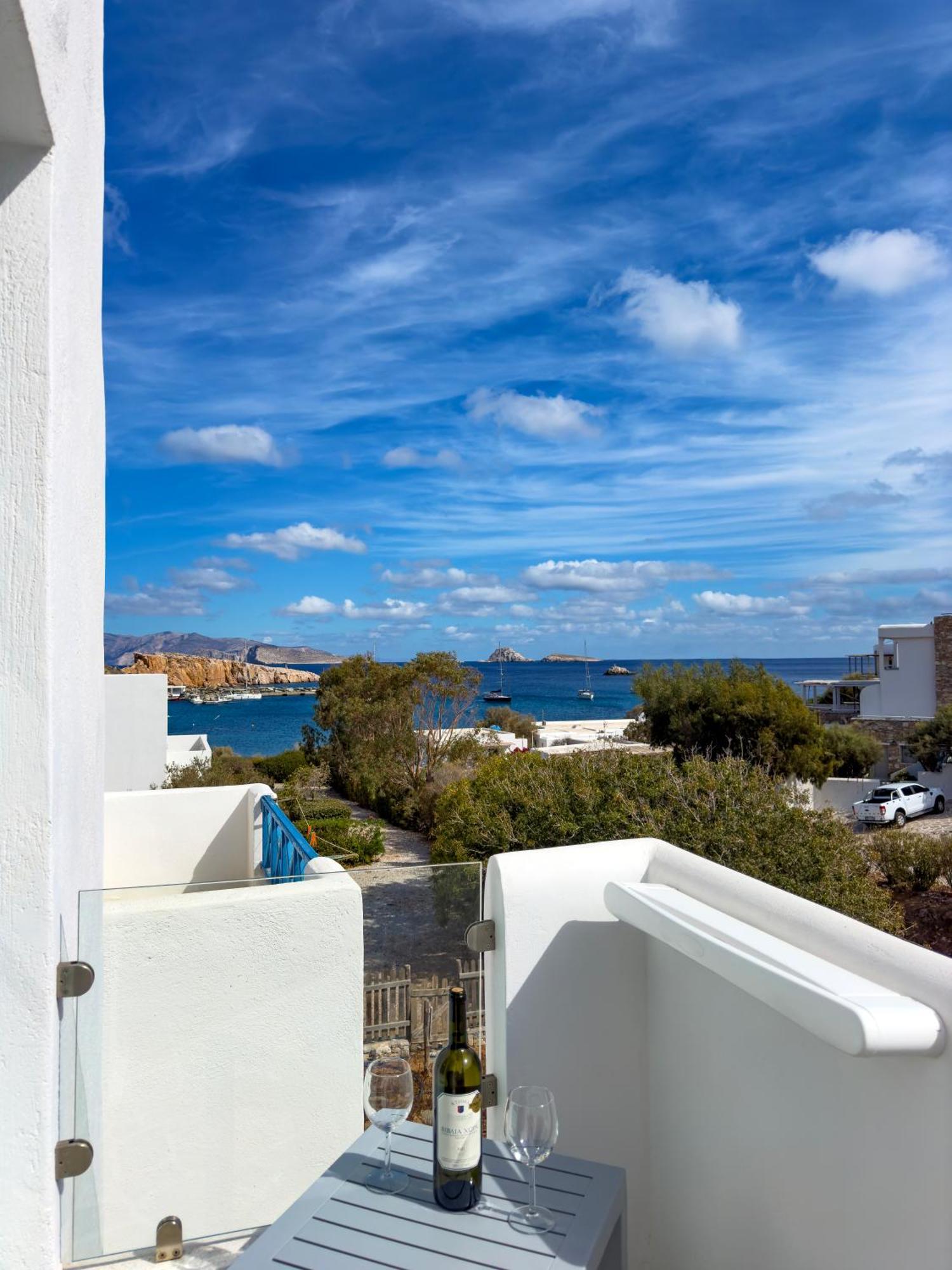 Aneton Residences Folegandros カラボスタシス エクステリア 写真